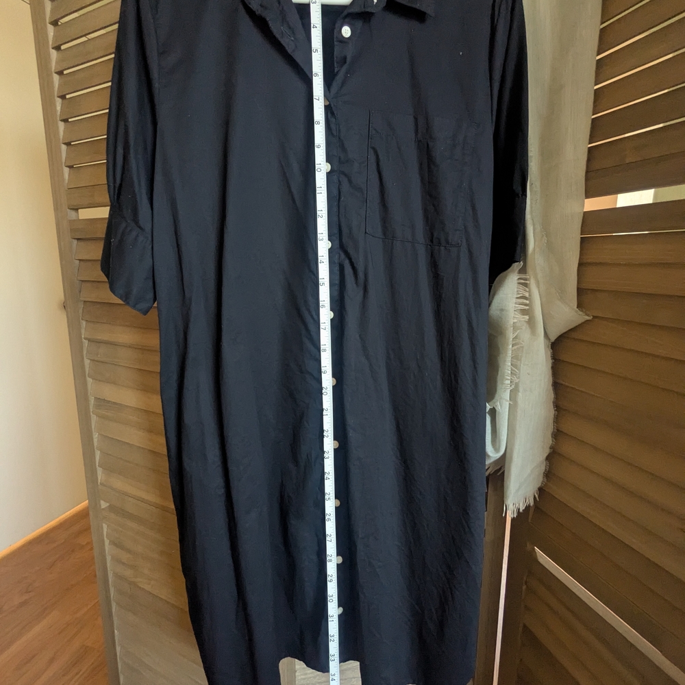 Women's Old Navy Black Button-Up Shirt Dress - Picture 4 of 4